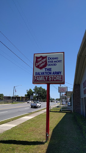 Thrift Store «Salvation Army Thrift Store», reviews and photos, 120 NW 10th St, Ocala, FL 34475, USA
