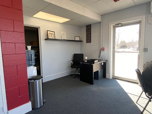 Car Dealer «American Eagle Auto Sales», reviews and photos, 729 Farm Rd, Marlborough, MA 01752, USA