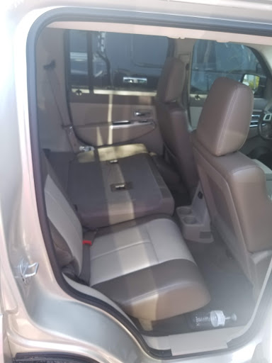 Used Car Dealer «Donny Mills Auto Sales», reviews and photos, 450 E Bay Dr, Largo, FL 33770, USA