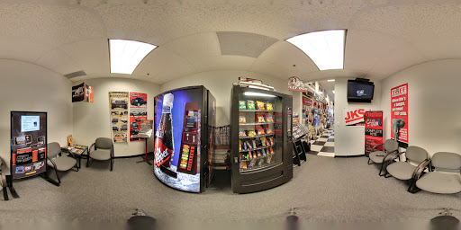 Truck Accessories Store «4 Wheel Parts Performance Center - Coppell», reviews and photos, 800 W Sandy Lake Rd, Coppell, TX 75019, USA