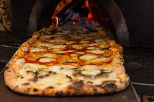 Reviews of Sartori - Italian Restaurant & Pizzeria in London - Pizza