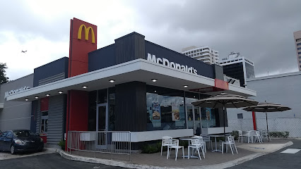 McDonald,s - 357 Av. de la Constitución, San Juan, 00918, Puerto Rico