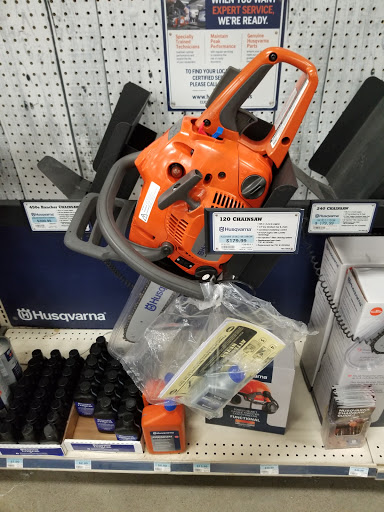 Home Improvement Store «Tractor Supply Co.», reviews and photos, 8110 S Port Dr, Manhattan, KS 66502, USA