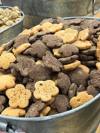 Pet Supply Store «Brown Dog Bakery», reviews and photos, 2310 SE Delaware Ave, Ankeny, IA 50021, USA