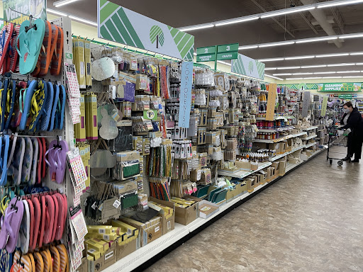 Dollar Store «Dollar Tree», reviews and photos, 1700 Sullivan Trail #1a, Easton, PA 18040, USA