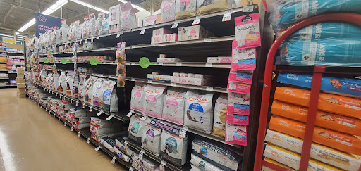 Pet Supply Store «Petco Animal Supplies», reviews and photos, 2615 Medical Center Pkwy #500, Murfreesboro, TN 37129, USA