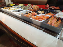 Atmosphère du Restaurant de fruits de mer Restaurant La Maison Du 6 à Arromanches-les-Bains - n°1