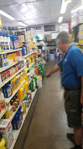 Animal Feed Store «Farmers Feed & Pet Supply», reviews and photos, 1302 E Miner Ave, Stockton, CA 95205, USA