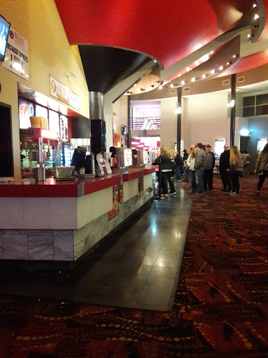 Movie Theater «Regal Cinemas Vancouver Plaza», reviews and photos, 7800 NE 4th Plain Rd, Vancouver, WA 98662, USA