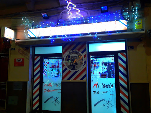 Información y opiniones sobre Antonio Peluqueros de Melilla