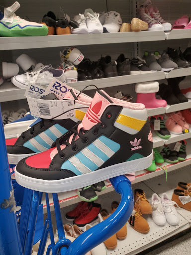 Clothing Store «Ross Dress for Less», reviews and photos, 1400 Lincoln Blvd, Venice, CA 90291, USA