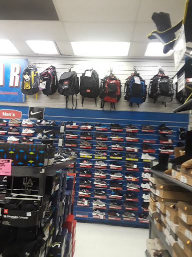 Sporting Goods Store «Big 5 Sporting Goods - Riverside», reviews and photos, 10251 Magnolia Ave, Riverside, CA 92503, USA