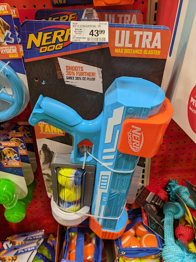 Pet Supply Store «PetSmart», reviews and photos, 8500 N Evanston Ave, Kansas City, MO 64157, USA