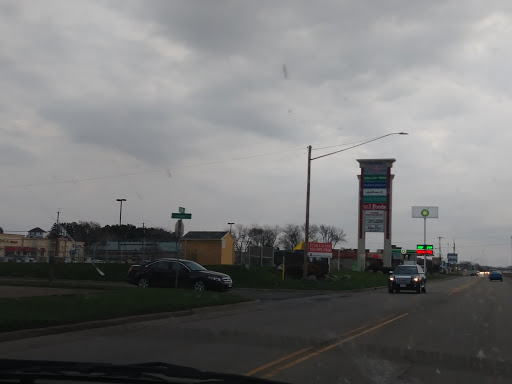 Shopping Mall «Plaza 94 Shopping Center», reviews and photos, 1801 Ward Ave, Hudson, WI 54016, USA