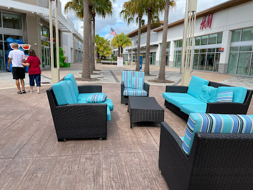 Outlet Mall «Tanger Outlet Daytona», reviews and photos, 1100 Cornerstone Blvd, Daytona Beach, FL 32117, USA