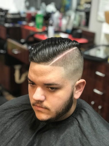 Barber Shop «Brians man cave barbershop», reviews and photos, 3975 N Mt Juliet Rd, Mt Juliet, TN 37122, USA