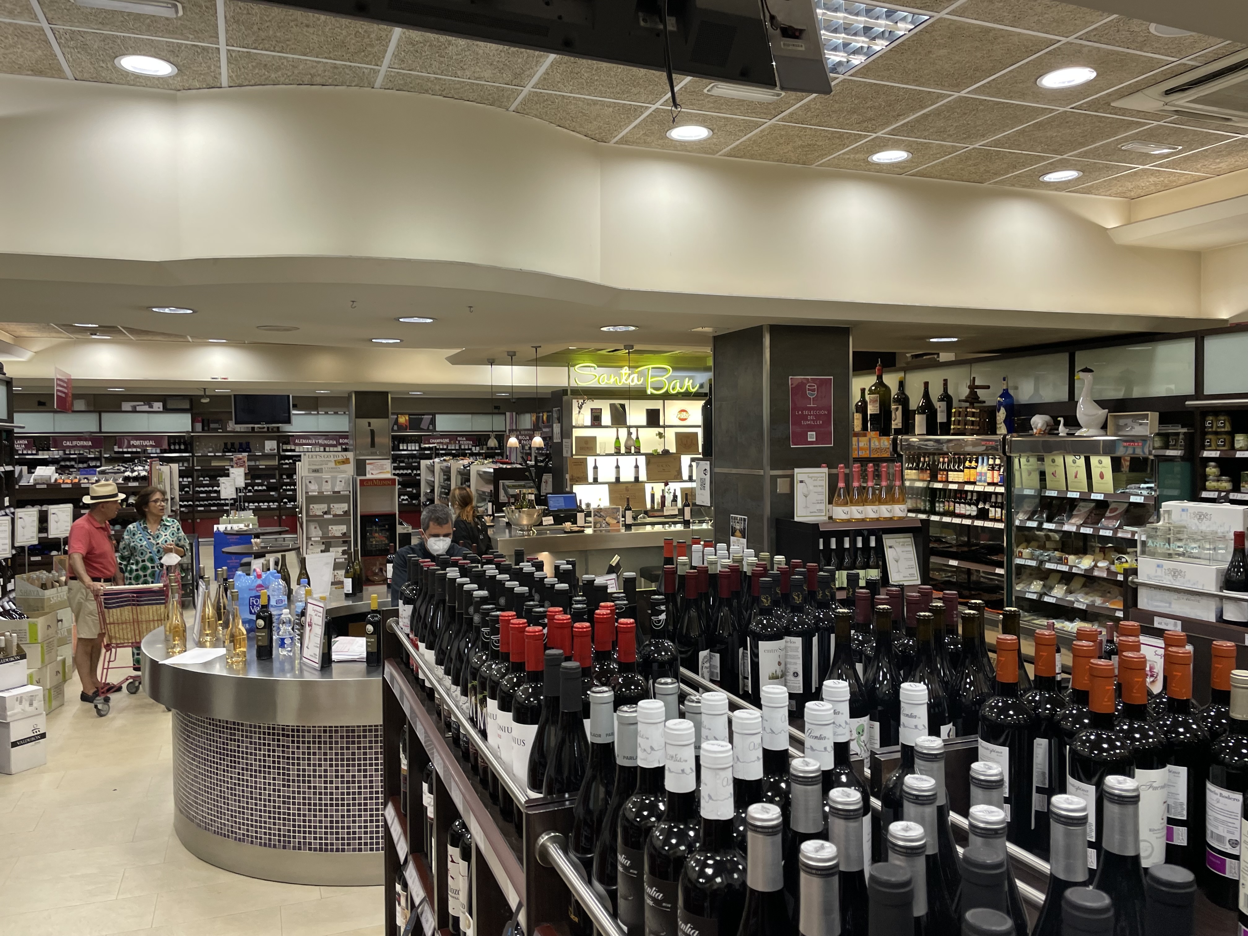 Bodega Santa Cecilia - 1