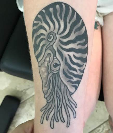 Tattoo Shop «Heirloom Tattoo and Piercing», reviews and photos, 68 S Main St, Manville, NJ 08835, USA