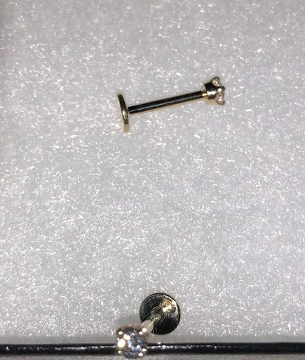 Tattoo Shop «Skin Gallery-Tattoos», reviews and photos, 37292 US-18, Prairie du Chien, WI 53821, USA