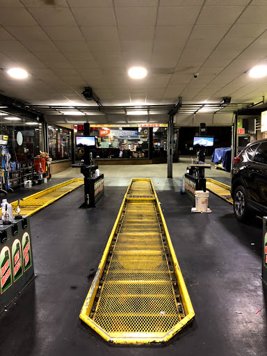 Car Wash «Hollywood Car Wash», reviews and photos, 488 Coney Island Ave, Brooklyn, NY 11235, USA