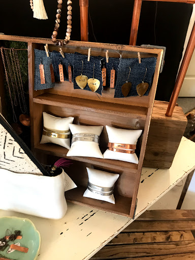 Home Goods Store «Linen & Rust», reviews and photos, 4812 Murfreesboro Rd e, Arrington, TN 37014, USA