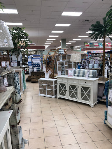 Home Goods Store «Christmas Tree Shops», reviews and photos, 2925 Festival Way, Waldorf, MD 20601, USA