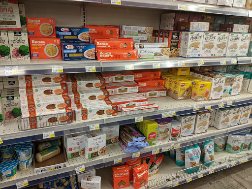 Grocery Store «P & R Discount Grocery», reviews and photos, 600 Scranton Carbondale Hwy, Eynon, PA 18403, USA