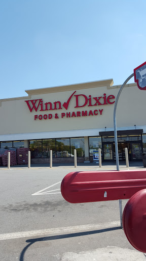 Grocery Store «Winn-Dixie», reviews and photos, 1060 Lakes Blvd, Lake Park, GA 31636, USA