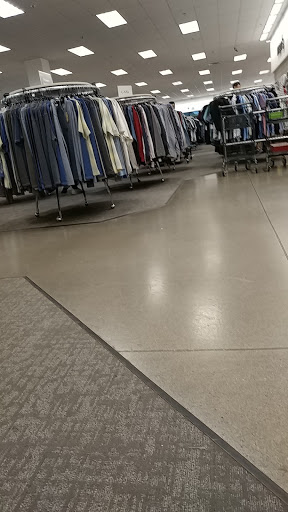 Department Store «Nordstrom Rack», reviews and photos, 17200 Southcenter Pkwy, Tukwila, WA 98188, USA