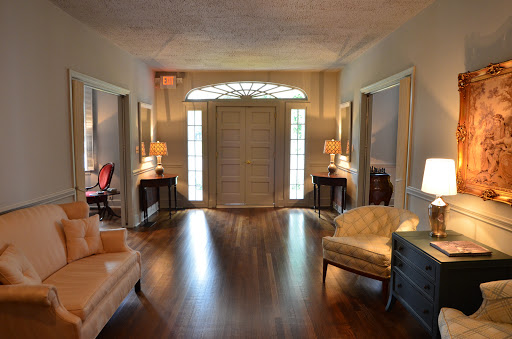 Funeral Home «Carl M Ellington Funeral Services», reviews and photos, 727 E Morehead St, Charlotte, NC 28202, USA