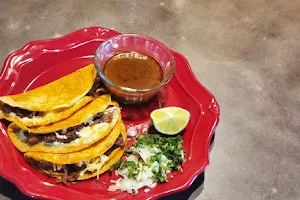 Mari's Tacos image