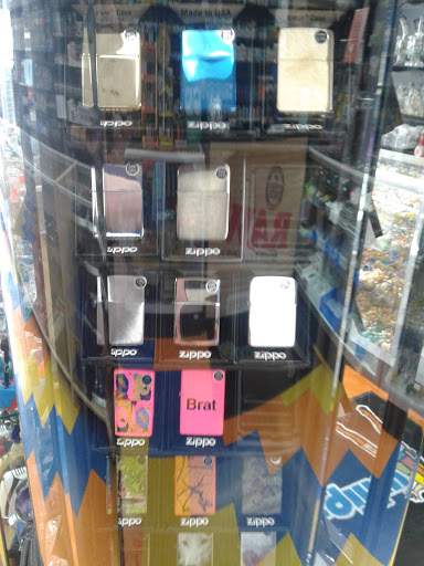 Tobacco Shop «Waves Smoke & Vapes», reviews and photos, 6740 E University Dr #103, Mesa, AZ 85205, USA