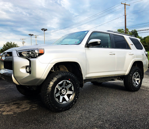 Toyota Dealer «Performance Toyota», reviews and photos, 4681 Penn Ave, Sinking Spring, PA 19608, USA