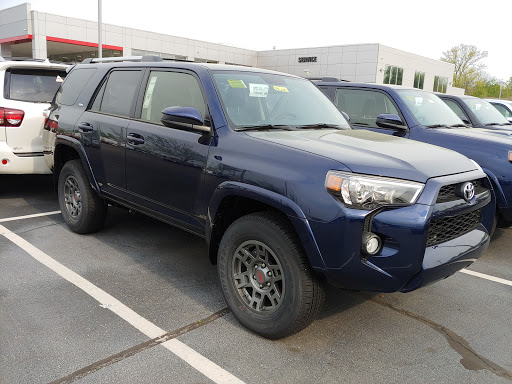 Ford Dealer «Oxmoor Auto Group», reviews and photos, 8001 Shelbyville Rd, Louisville, KY 40222, USA