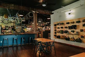 Peloton Cafe image