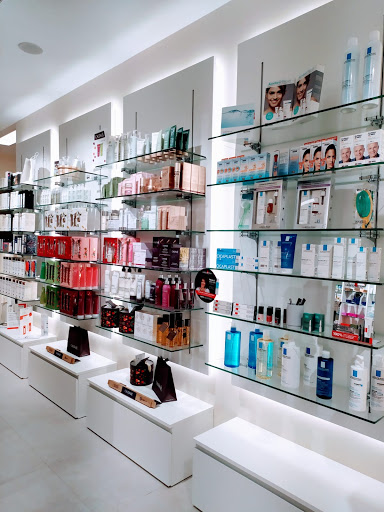 Farmacia Dra.    Cuesta