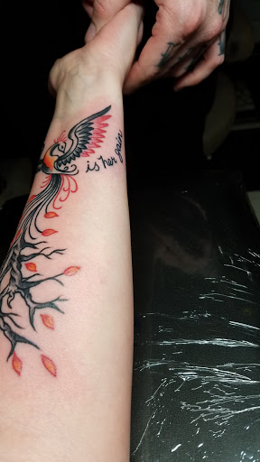 Tattoo Shop «360 Tattoo», reviews and photos, 1429 15th Ave, Longview, WA 98632, USA