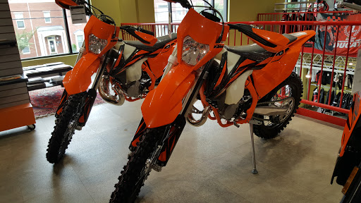 Motorcycle Dealer «Commonwealth Motorcycles», reviews and photos, 625 E Jefferson St, Louisville, KY 40202, USA