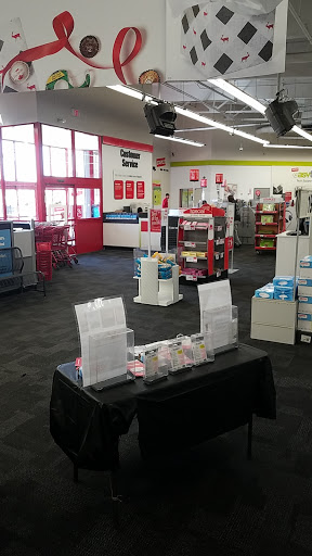 Office Supply Store «Staples», reviews and photos, 3451 W Century Blvd, Inglewood, CA 90303, USA
