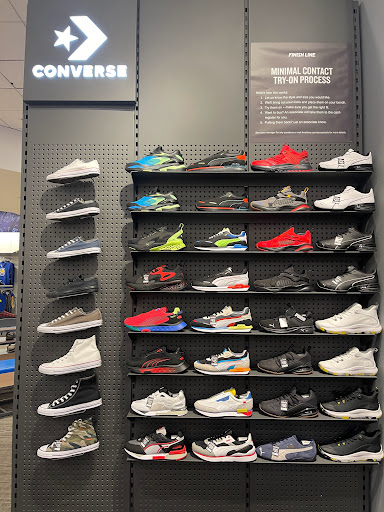Shoe Store «Finish Line», reviews and photos, 2801 Stevens Creek Blvd, Santa Clara, CA 95050, USA