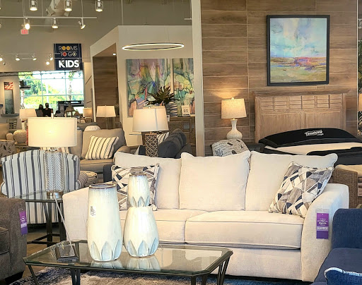 Furniture Store «Rooms To Go», reviews and photos, 1502 N Dale Mabry Hwy, Tampa, FL 33607, USA