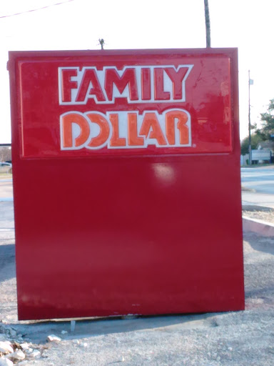 Dollar Store «FAMILY DOLLAR», reviews and photos, 1006 S Main St, Duncanville, TX 75137, USA