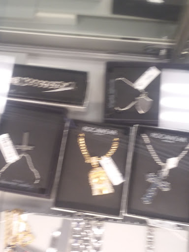 Clothing Store «Ross Dress for Less», reviews and photos, 8090 Mall Pkwy, Lithonia, GA 30038, USA