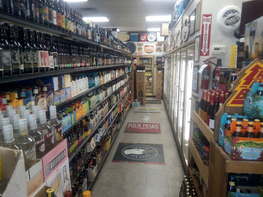 Wine Store «Tops Liquors», reviews and photos, 403 W University Dr # 104, Tempe, AZ 85281, USA