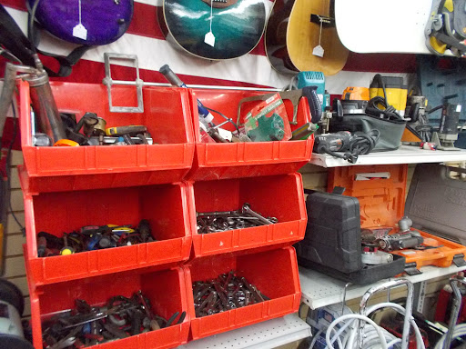 Pawn Shop «AZ Pawn & Guns», reviews and photos, 442 E Main St, Norwich, CT 06360, USA