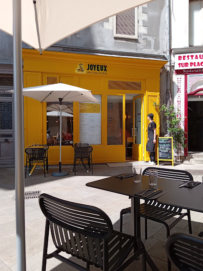 Café Joyeux Nantes - 1 Rue des Vieilles Douves, 44000 Nantes, France