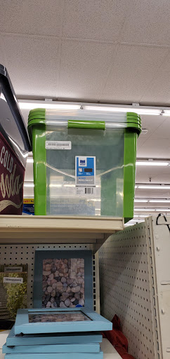 Discount Store «Bargain Hunt», reviews and photos, 924 N Mulberry St #110, Elizabethtown, KY 42701, USA