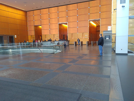 Shopping Mall «The Market and Shops at Comcast Center», reviews and photos, 1701 John F Kennedy Blvd #300, Philadelphia, PA 19103, USA