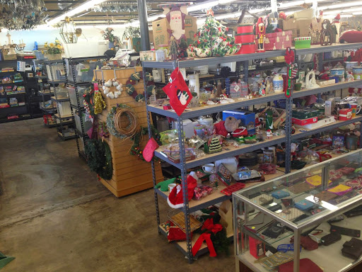 Thrift Store «Urban Thrift», reviews and photos, 9850 Walnut Hill Ln, Dallas, TX 75238, USA