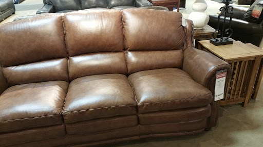 Furniture Store «WG&R Furniture», reviews and photos, 1600 S Koeller St, Oshkosh, WI 54902, USA